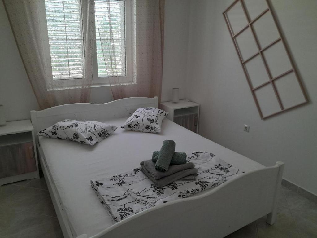 Apartmani Ira Vir Habitación foto