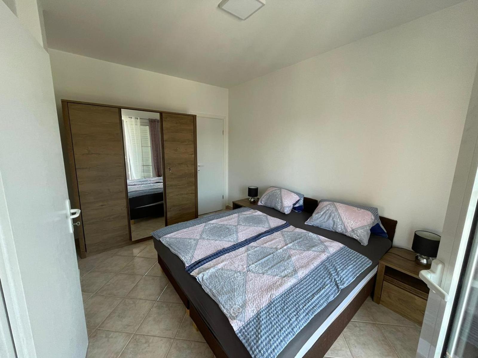 Apartmani Ira Vir Habitación foto